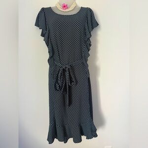 Very elegant Max Studio dress size XL👗🌸